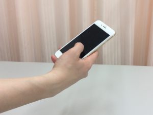 腱鞘炎の原因はスマホの使いすぎ